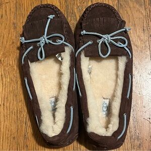 UGG Brown Dakota Moccasin-Style Slipper Size 8